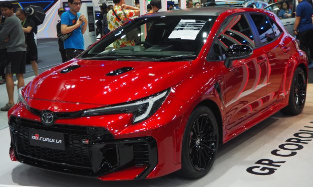 GR Corolla Matic: Mobil Hatchback Sporty Siap Menggebrak