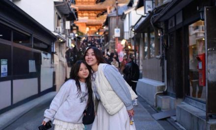 Gading, Gisel Dan Gempi Nikmati Liburan Keluarga Di Kyoto