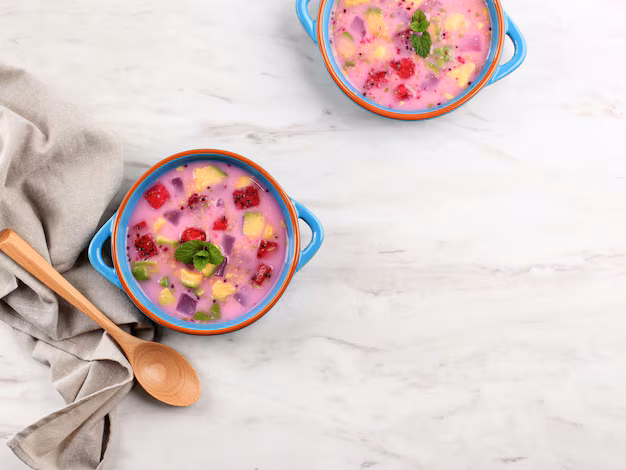 Sop Buah: Hidangan Segar Yang Cocok Saat Berbuka Puasa