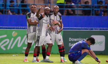 Persipura Tergantung Pada Boaz Solossa Untuk Promosi