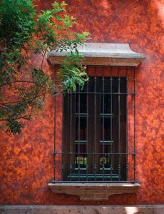 Ornamen Abadi: Teralis Jendela Klasik Untuk Hunian Berkelas