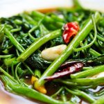Anti Gagal! Tumis Kangkung Hijau Cerah Ala Restoran