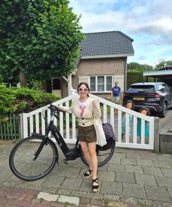 Pesona Musim Panas! Chef Marinka Tampil Happy Di Belanda