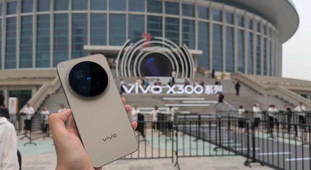 Upgrade Maksimal! Vivo X300 Pro Jadi Flagship Paling Di Tunggu