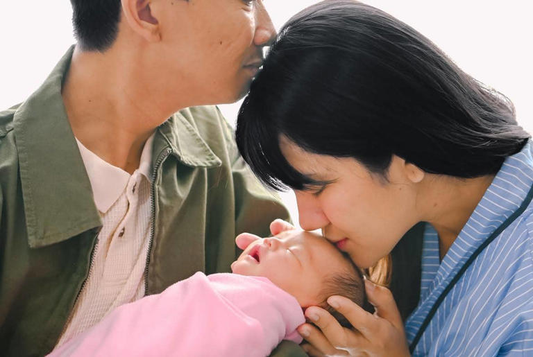 Resmi Jadi Ayah! Yono Bakrie & Istri Di Karuniai Anak Perempuan