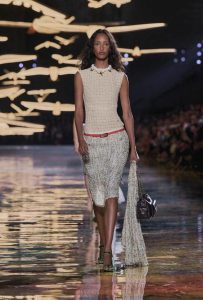 Evolusi Gaya! Chanel SS27 Hadirkan Warisan Gabrielle Chanel