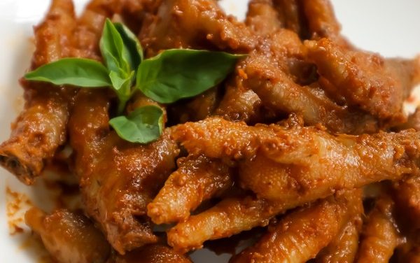 Lezat Maksimal! Rendang Kentang Ceker Yang Wajib Di Coba