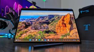 Visual Makin Tajam! HP Spectre x360 14 Dengan Panel OLED 2.8K