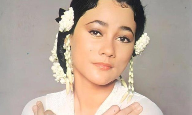 Kisah Terakhir Suzzanna! Minta Jenazahnya Di Mandikan Air Teh